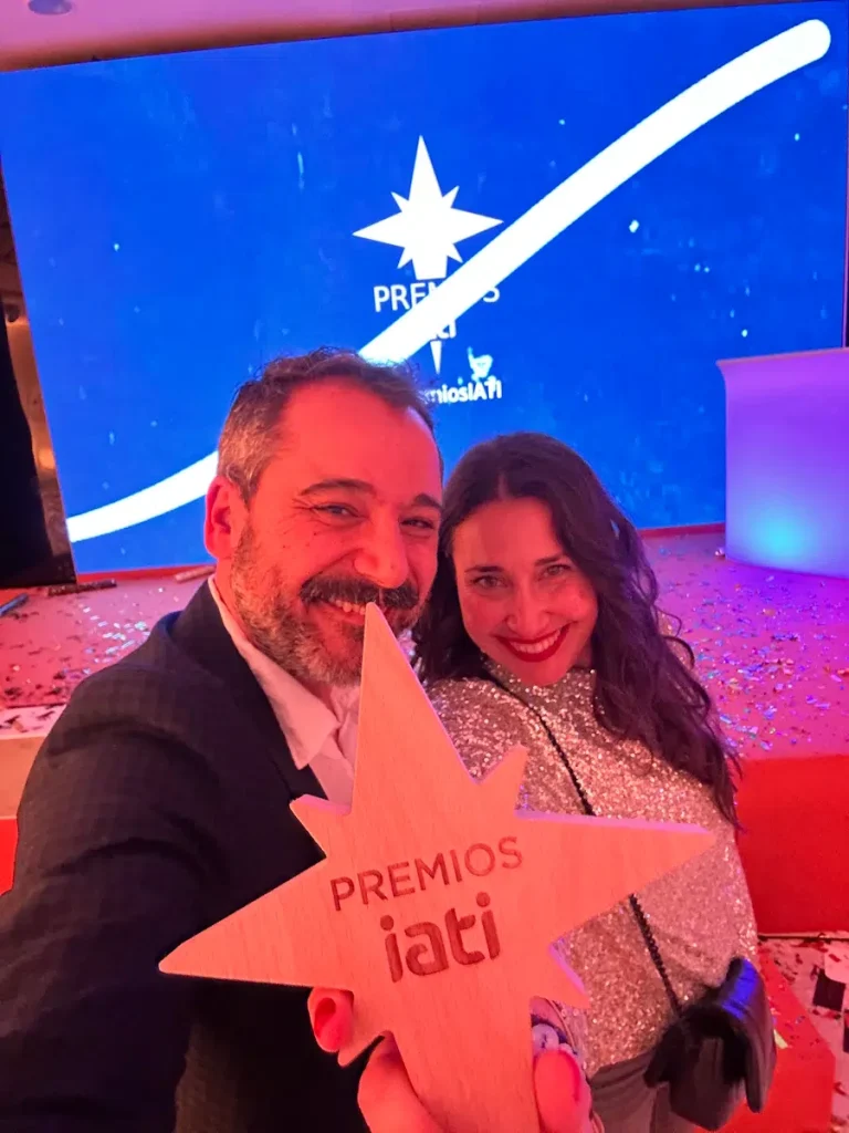 Foto vertical premios iati